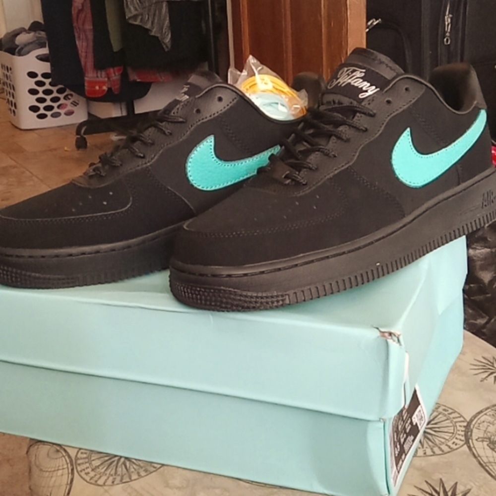 Nike Tiffany Air Force 1 Low - Tiffany & Co 1837
